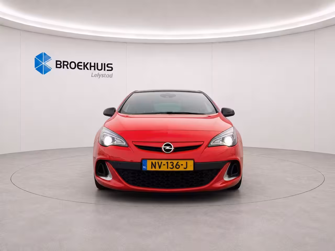 Opel Astra GTC OPC 2.0 TURBO 280PK / NAVI / CLIMA / XENON / RECARO / ORG. NL / OPC PLUS PAKKET / 20" LMV