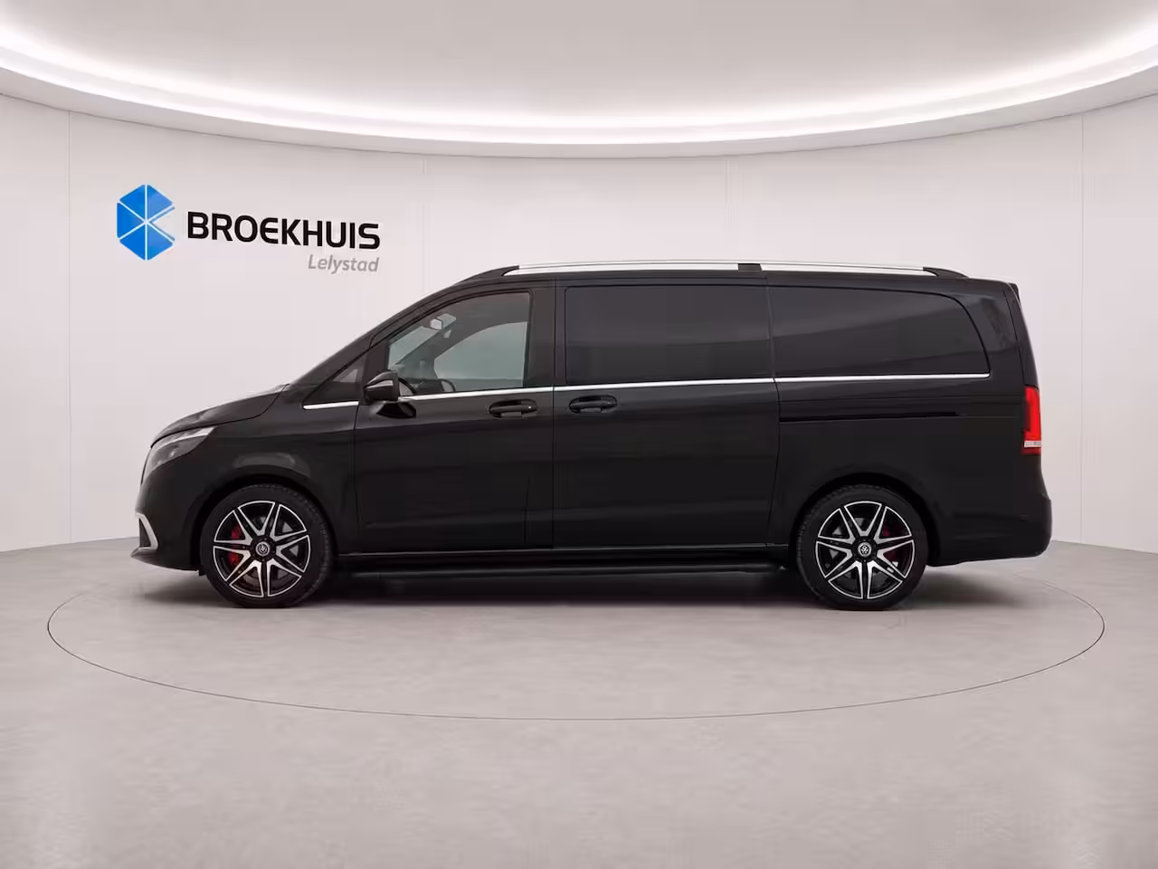 Mercedes-Benz EQV 300 L3 90KWH 204PK AVANTGARDE AMG NAVI / LEDER / CLIMA / FULL-LED / PDC / CAMERA / 18" LMV