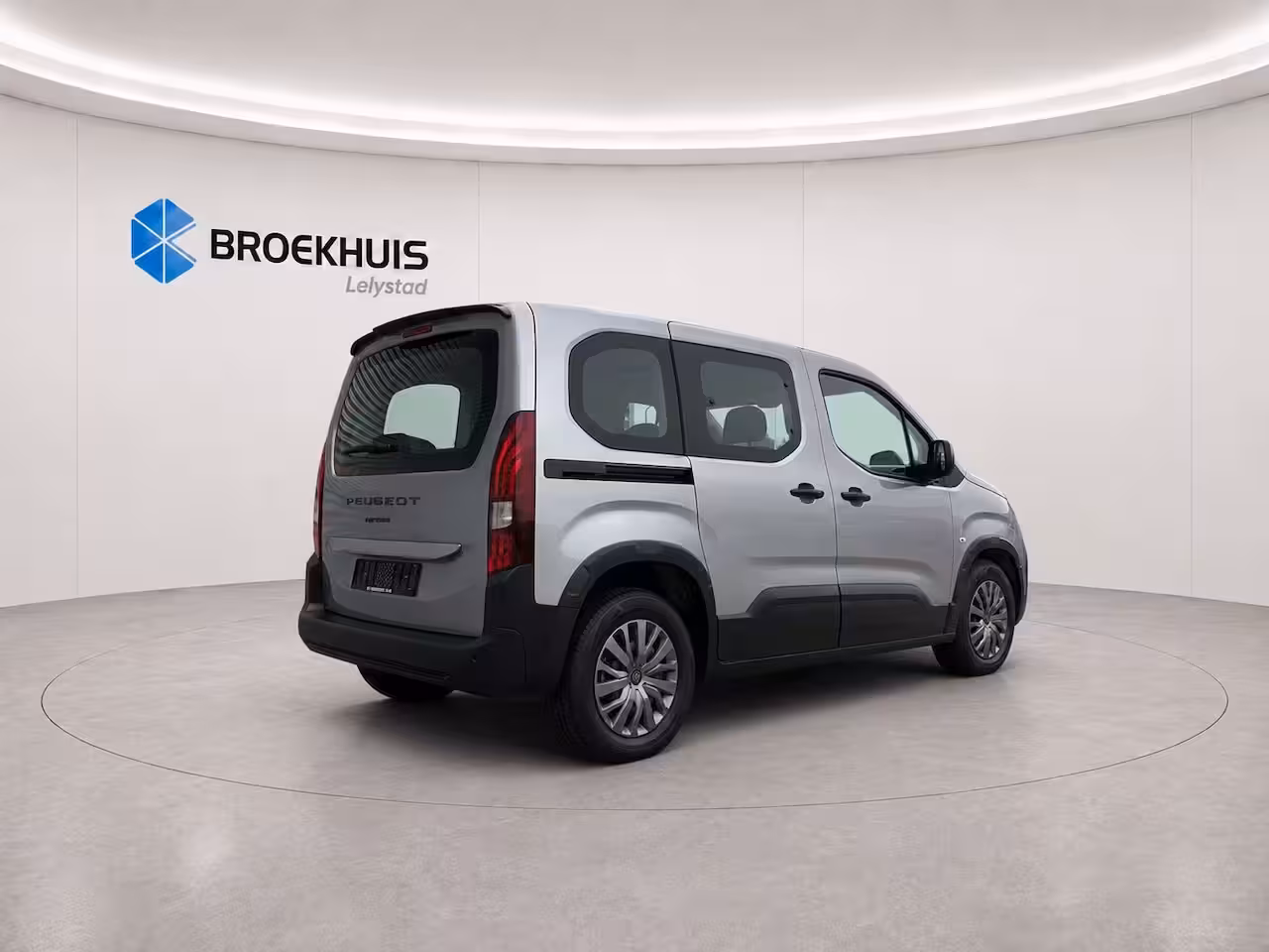 Peugeot e-Rifter Rifter EV 50KWH 136PK L1 ALLURE / NAVI / AIRCO / LED / PDC / CAMERA / WINTERPAKKET / UNIEK