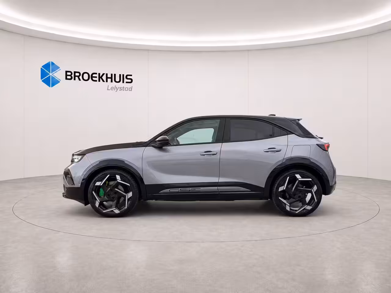 Opel Mokka Electric Mokka-e GSE - | Achteruitrijcamera | Achteruitrijcamera | Alcantara bekleding in Jet Black