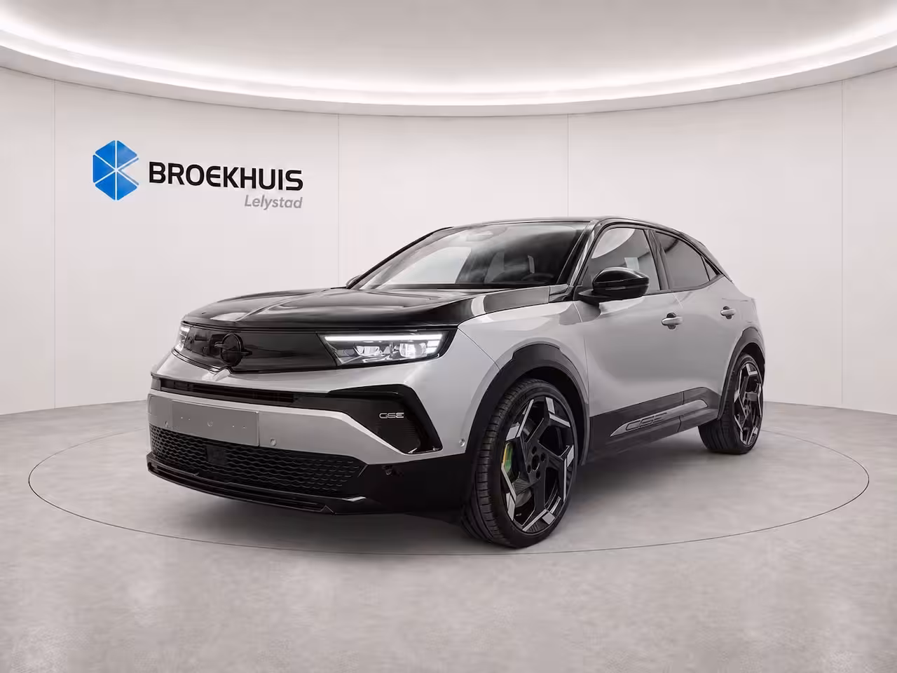 Opel Mokka Electric Mokka-e GSE - | Achteruitrijcamera | Achteruitrijcamera | Alcantara bekleding in Jet Black