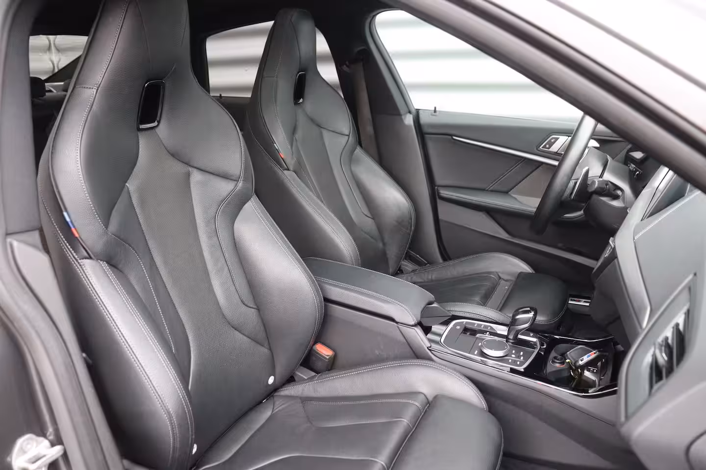 BMW 2-serie Gran Coupé M235i 306PK XDRIVE HIGH EXECUTIVE M-SPORT / NAVI / LEDER / FULL-LED / CLIMA / PDC / 19" LM