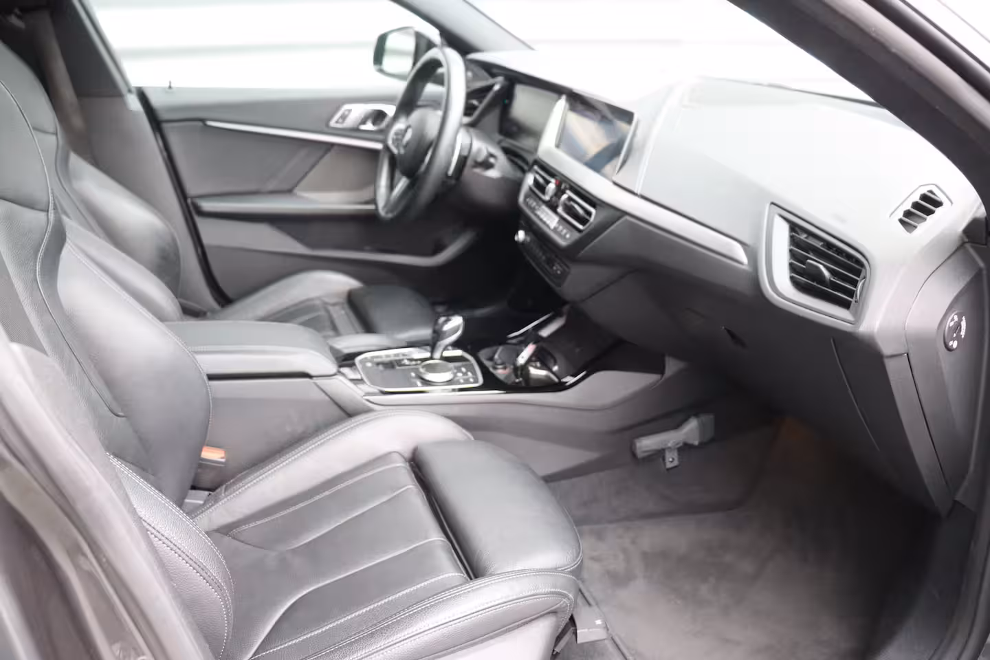 BMW 2-serie Gran Coupé M235i 306PK XDRIVE HIGH EXECUTIVE M-SPORT / NAVI / LEDER / FULL-LED / CLIMA / PDC / 19" LM