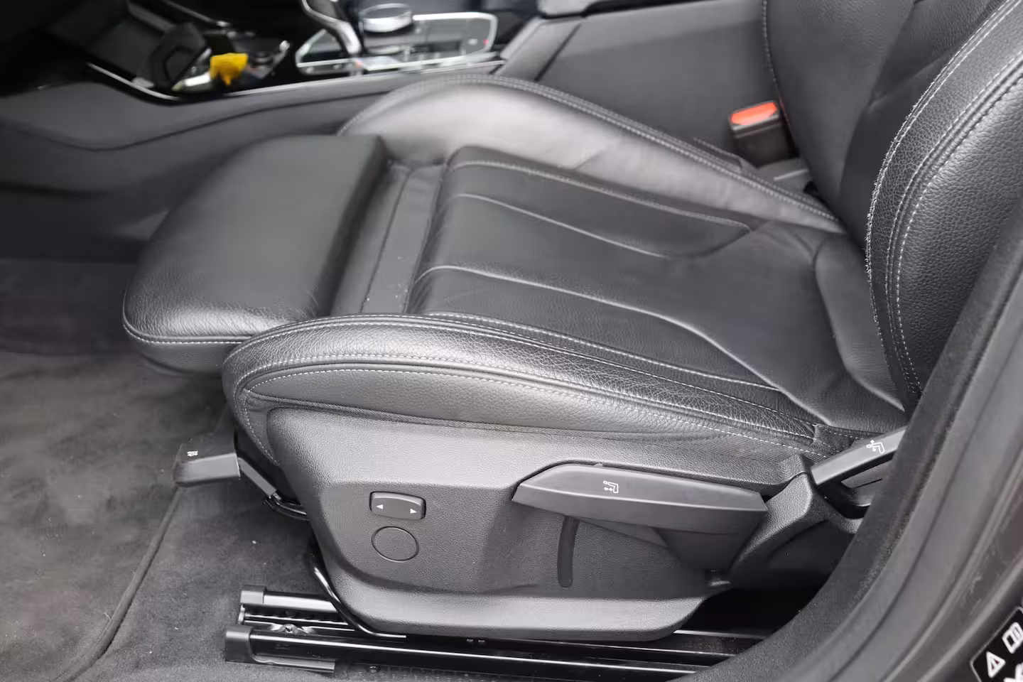BMW 2-serie Gran Coupé M235i 306PK XDRIVE HIGH EXECUTIVE M-SPORT / NAVI / LEDER / FULL-LED / CLIMA / PDC / 19" LM