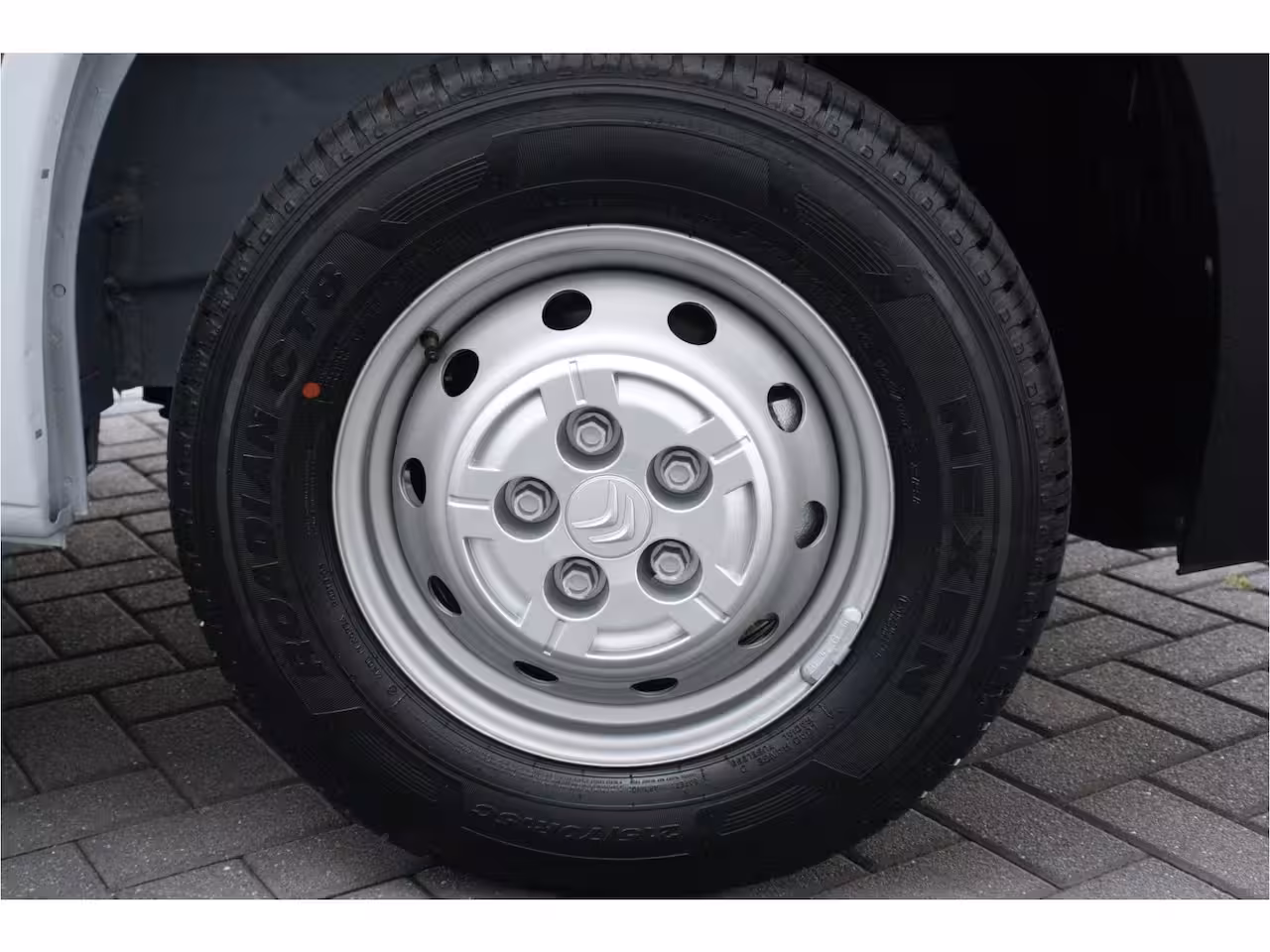 Citroën Jumper 2.2 BLUEHDI 140PK L3H2 3.3T | € 7.300, - Voorraad Voordeel / NAVI / CLIMA / LED / PDC / BL