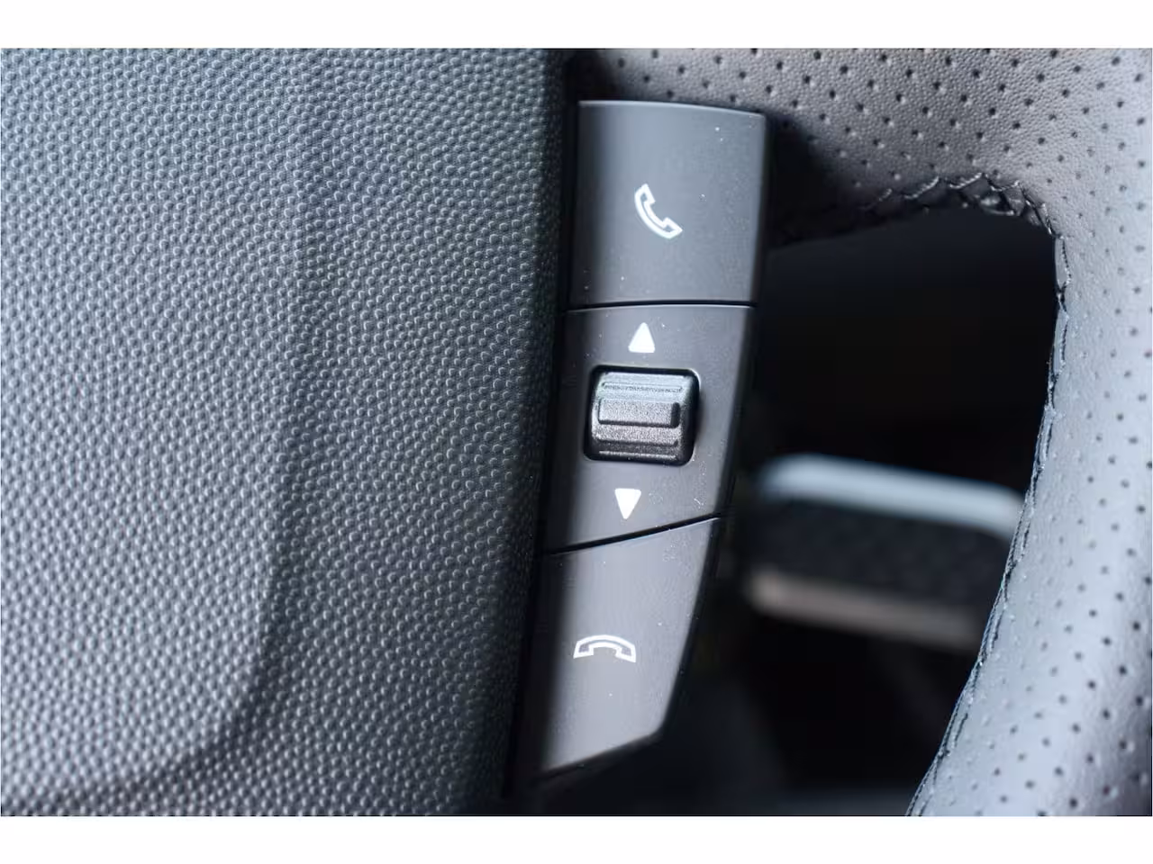 Citroën Jumper 2.2 BLUEHDI 140PK L3H2 3.3T | € 7.300, - Voorraad Voordeel / NAVI / CLIMA / LED / PDC / BL