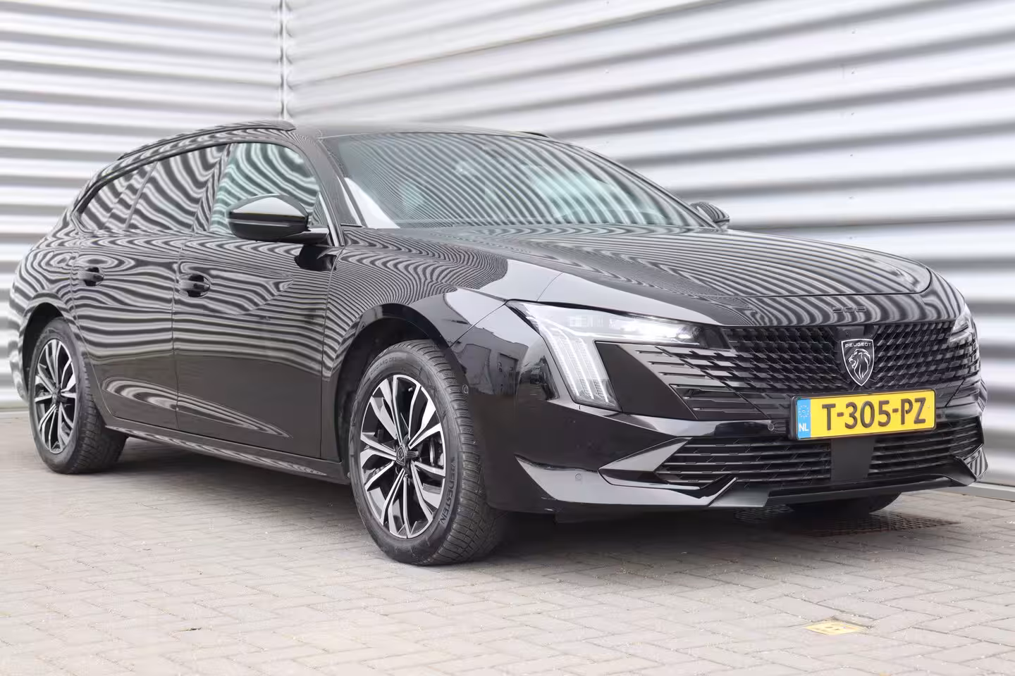 Peugeot 508 SW 1.2 PURETECH 130PK ALLURE AUTOMAAT / NAVI / LEDER / CLIMA / FULL-LED / PDC / °360 CAMERA /