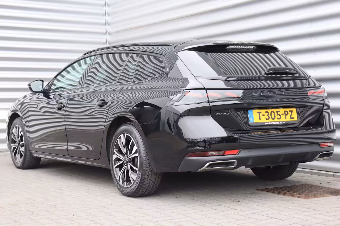 Peugeot 508 SW 1.2 PURETECH 130PK ALLURE AUTOMAAT / NAVI / LEDER / CLIMA / FULL-LED / PDC / °360 CAMERA /