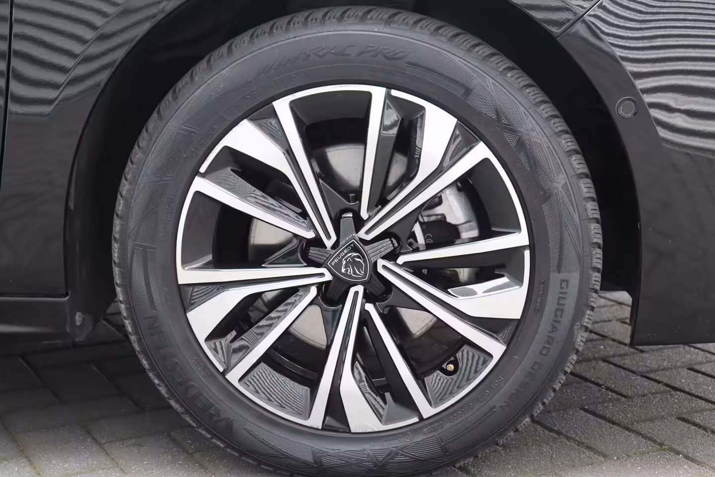 Peugeot 508 SW 1.2 PURETECH 130PK ALLURE AUTOMAAT / NAVI / LEDER / CLIMA / FULL-LED / PDC / °360 CAMERA /