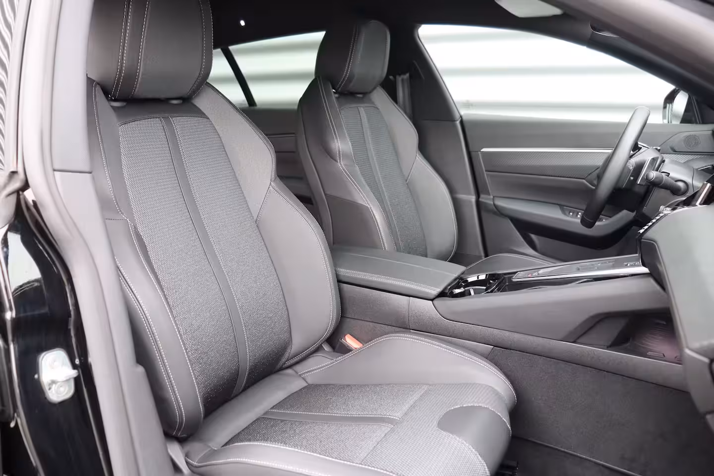 Peugeot 508 SW 1.2 PURETECH 130PK ALLURE AUTOMAAT / NAVI / LEDER / CLIMA / FULL-LED / PDC / °360 CAMERA /