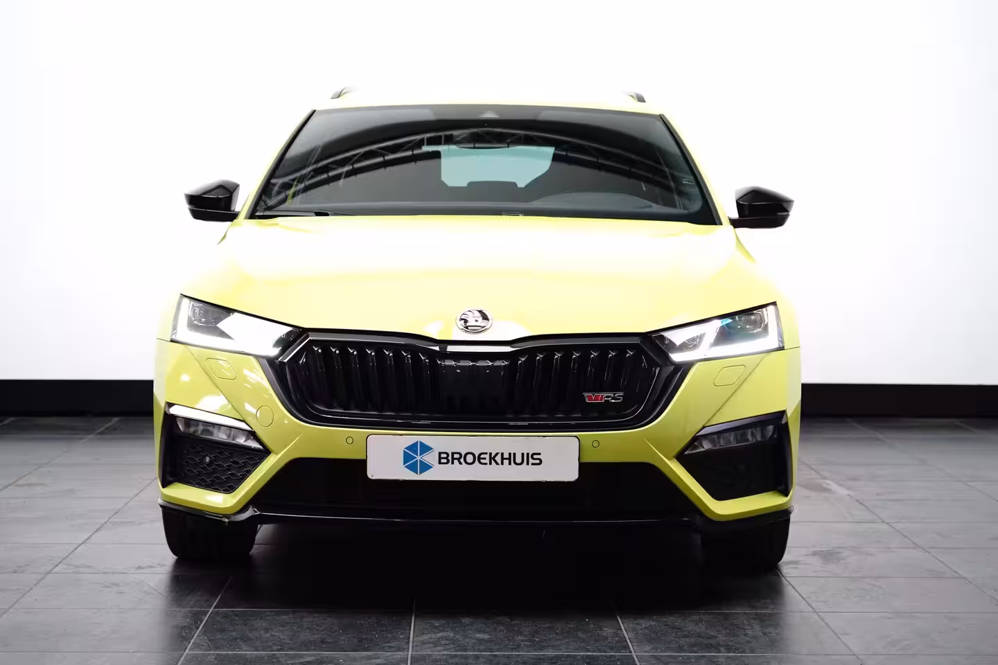 Skoda Octavia Combi 1.4 TSI RS iV PHEV Business | Achteruitrijcamera | Lichtmetalen velgen 5-spaaks 19" | Matr