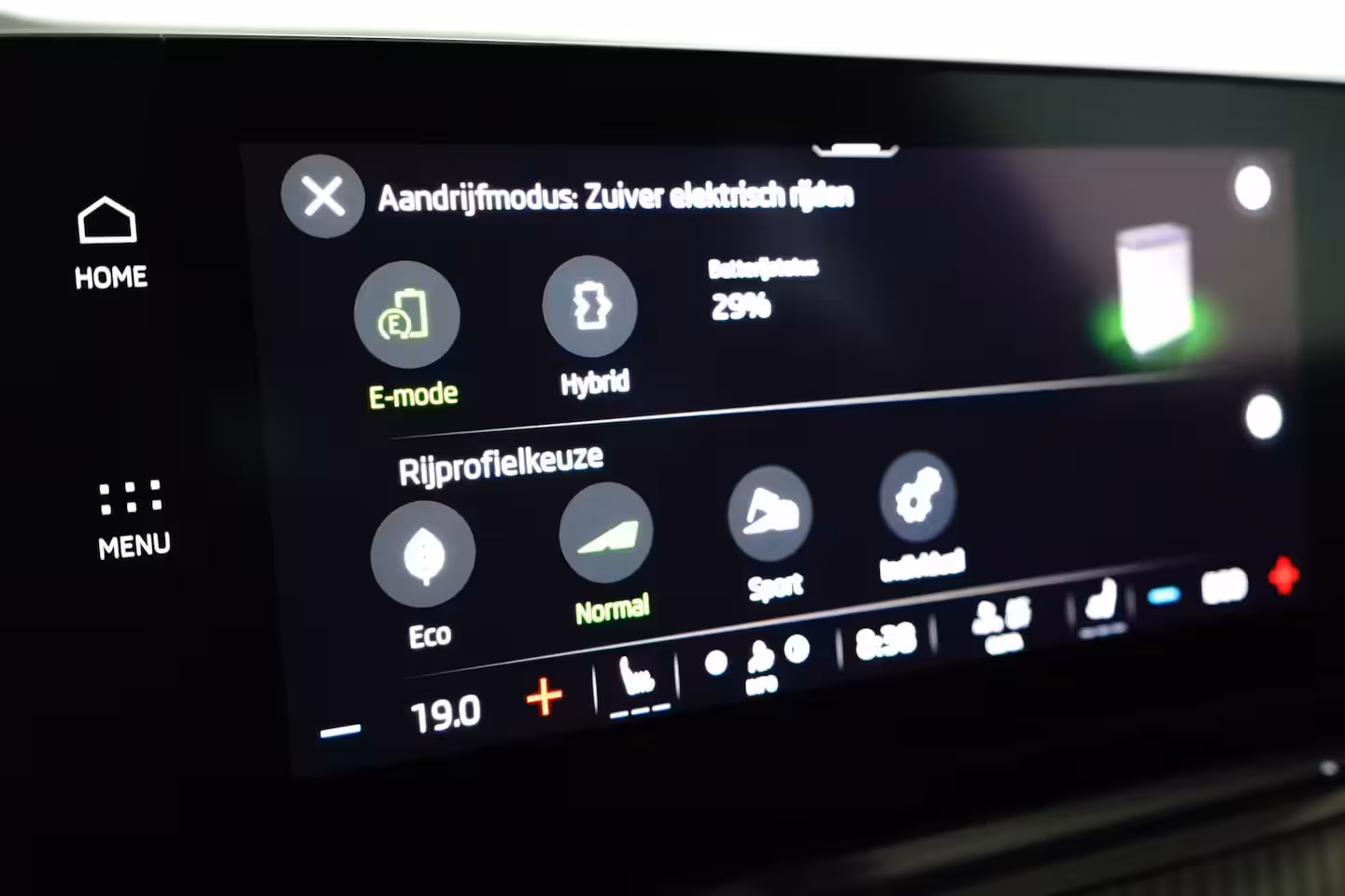 Skoda Octavia Combi 1.4 TSI RS iV PHEV Business | Achteruitrijcamera | Lichtmetalen velgen 5-spaaks 19" | Matr