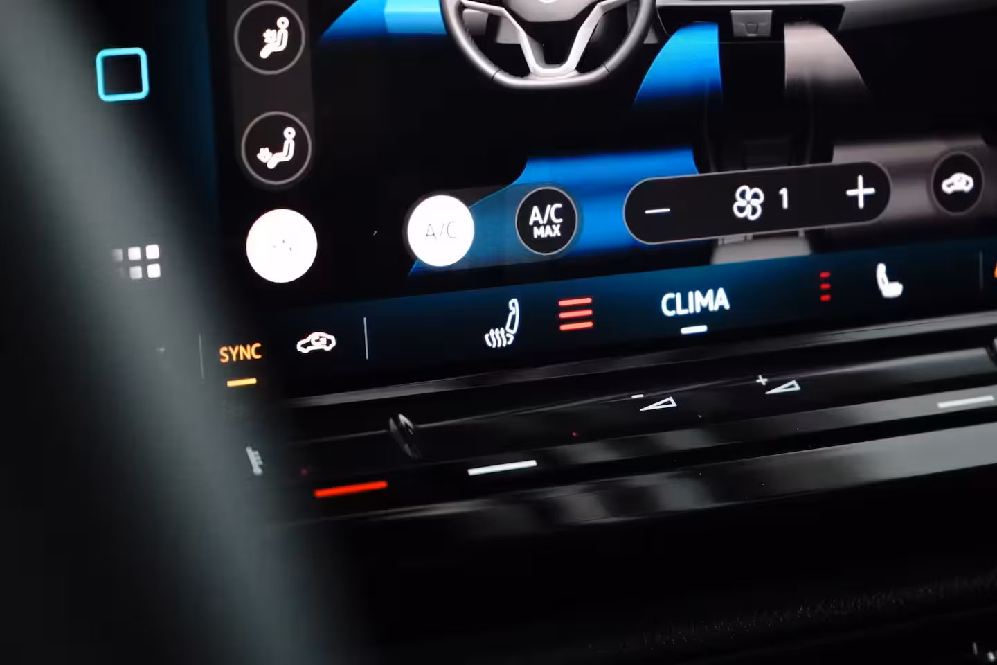 Volkswagen Caddy Maxi Life eHybrid 7 PERSOONS - NIEUWSTAAT - DIGITAAL DISPLAY