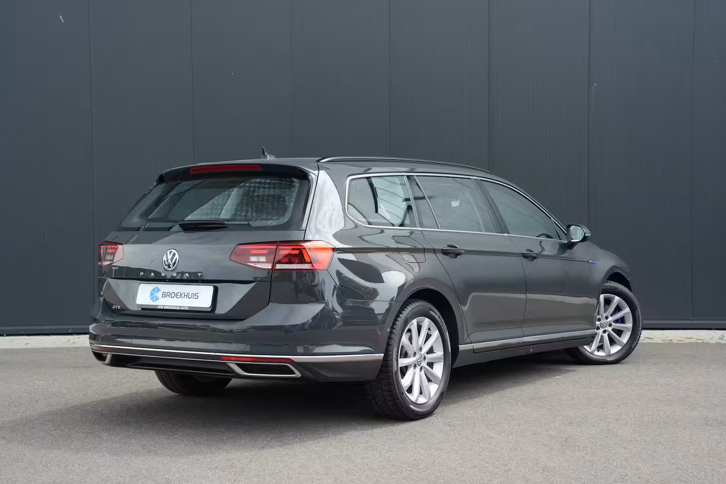 Volkswagen Passat Variant 1.4 TSI PHEV GTE Business SOH 92% | Achteruitrijcamera | Cruise control adaptief | Keyless