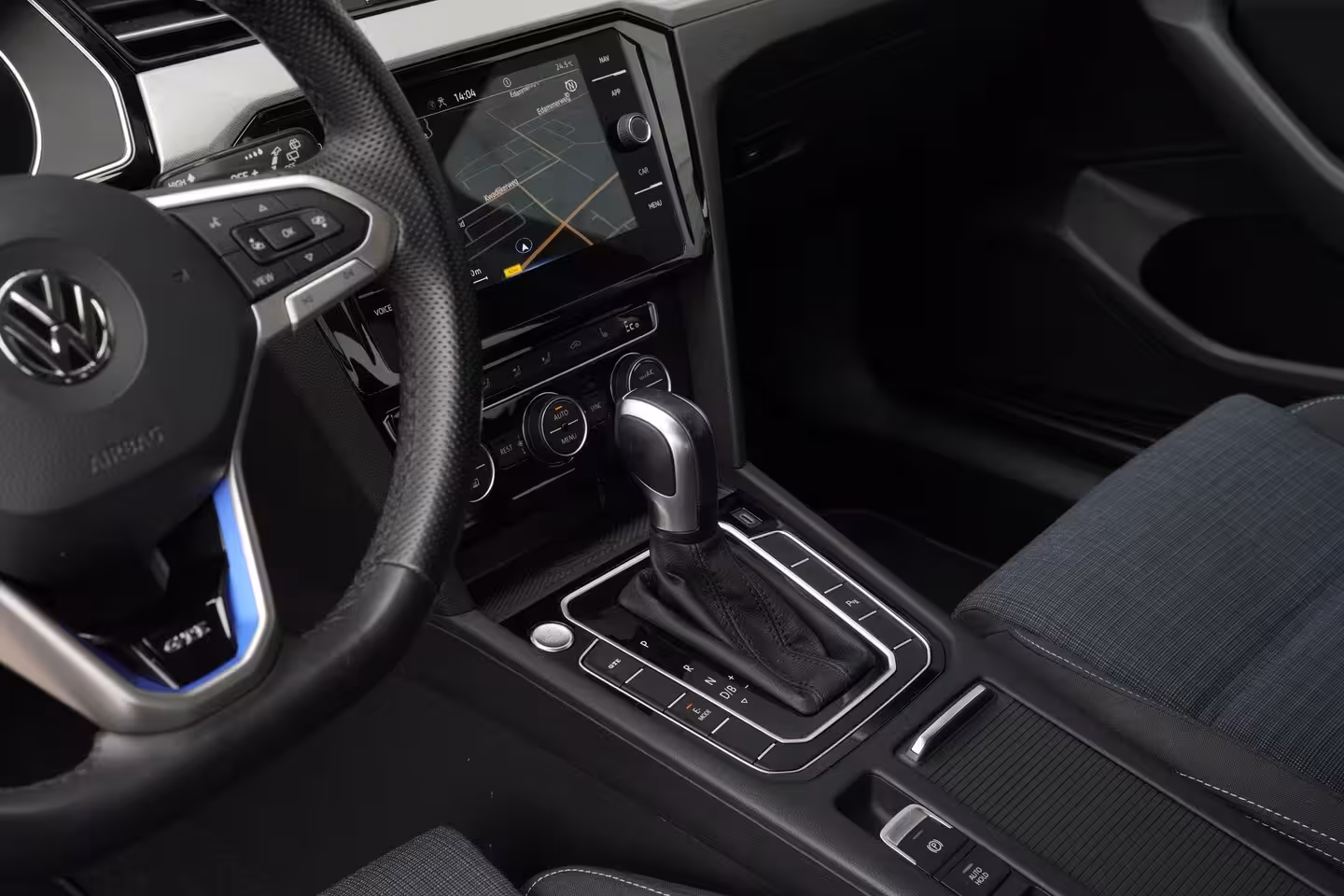Volkswagen Passat Variant 1.4 TSI PHEV GTE Business SOH 92% | Achteruitrijcamera | Cruise control adaptief | Keyless