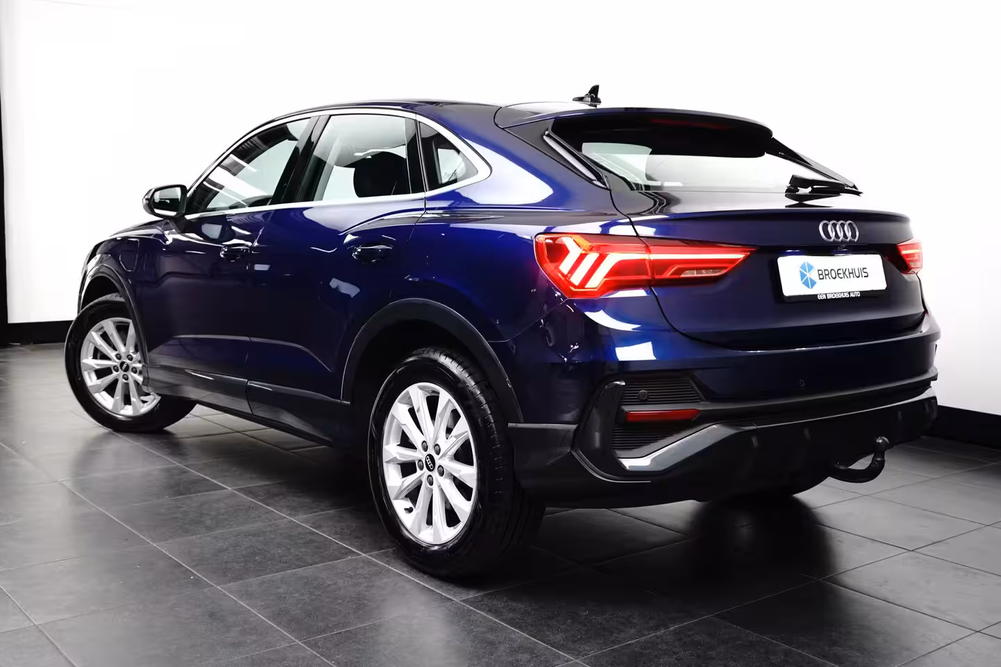 Audi Q3 Sportback 45 TFSI e 245PK SOH 90, 4% | Achteruitrijcamera | Leder | Navigatiesysteem full map + hard