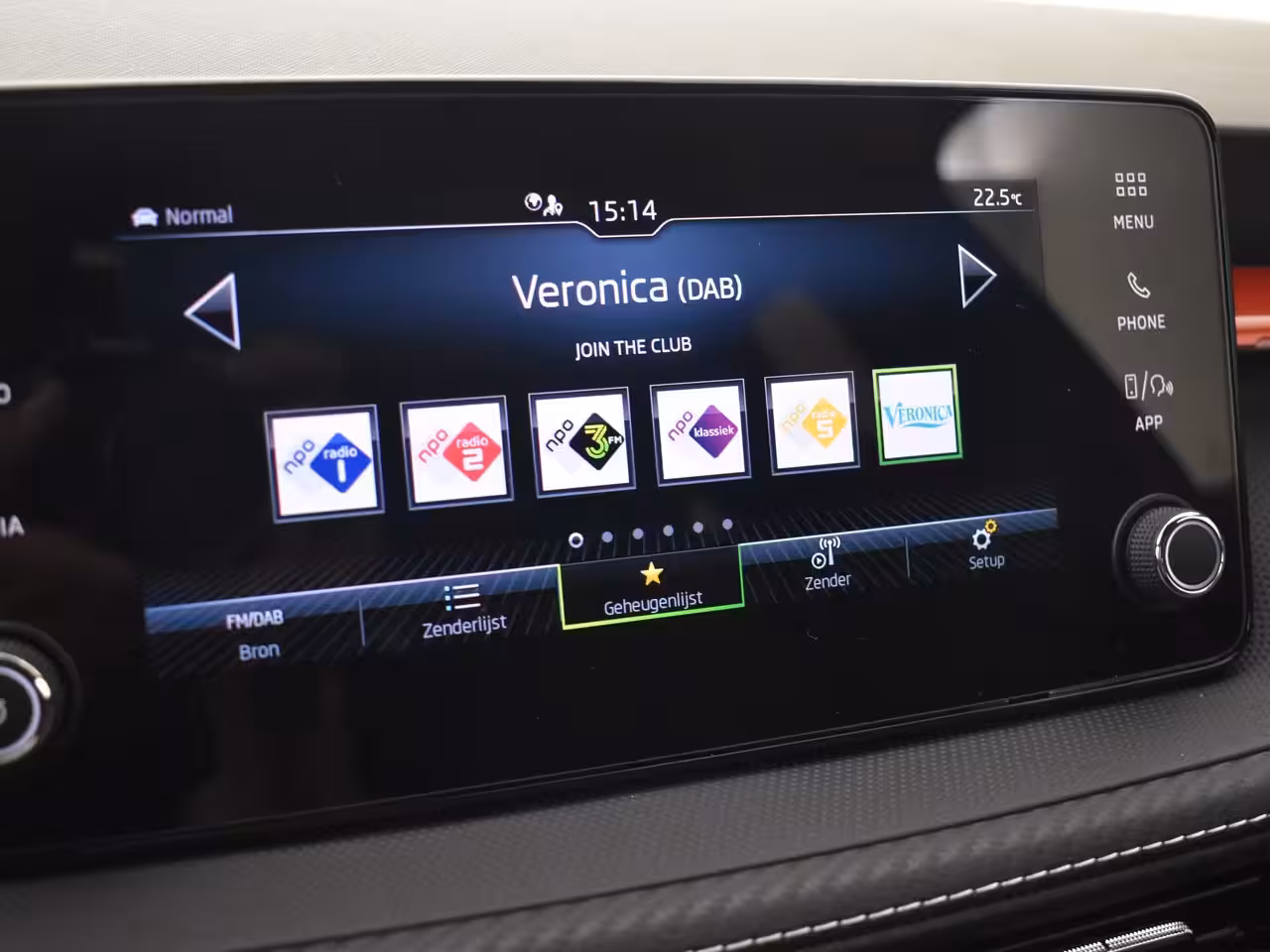 Skoda Fabia Monte Carlo | Achteruitrijcamera | Cruise control met speedlimiter | Driver Activity Assis