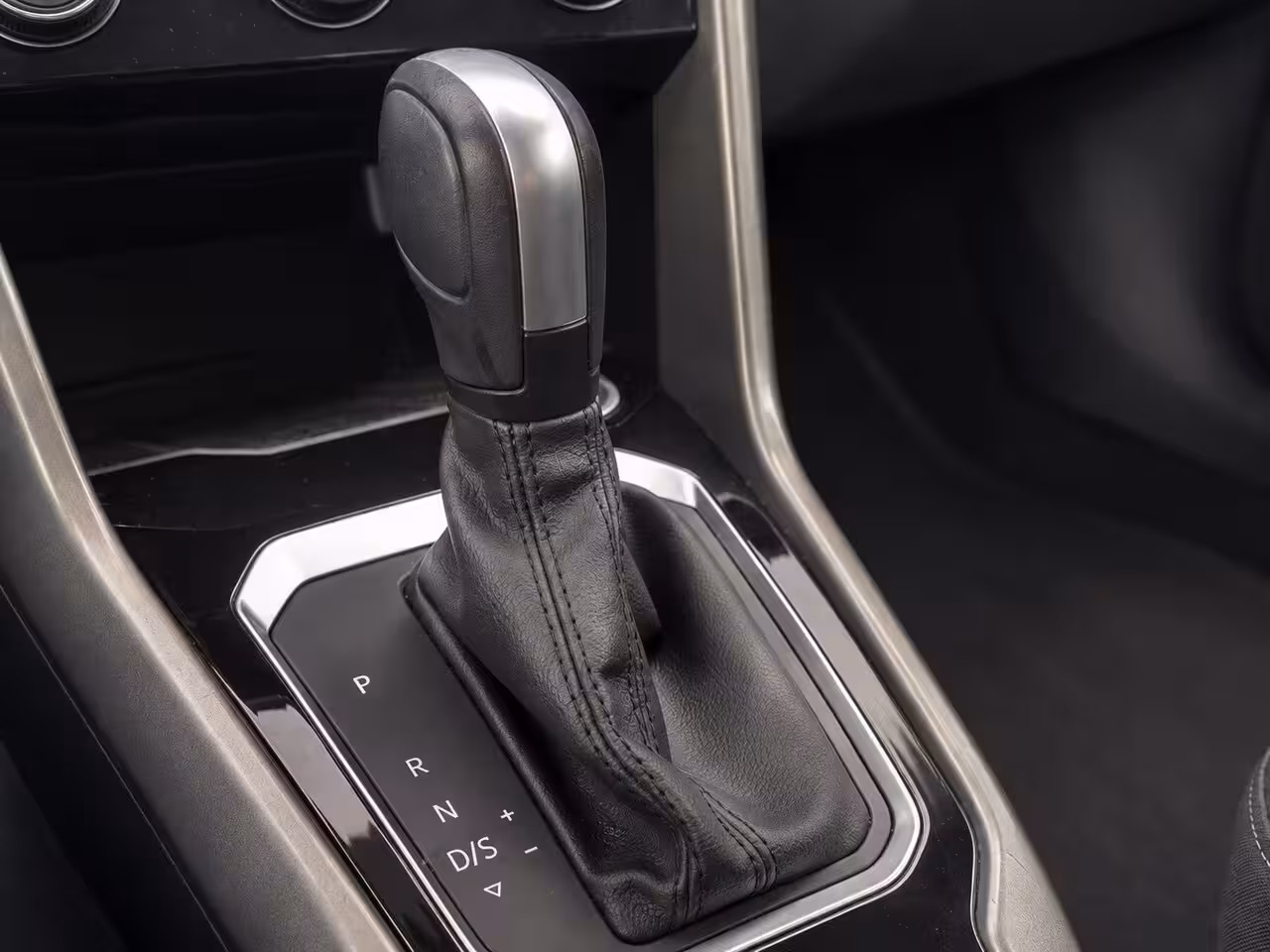 Volkswagen T-Roc 1.5 TSI Style DSG|ACC|PDC|CARPLAY|NAVI|