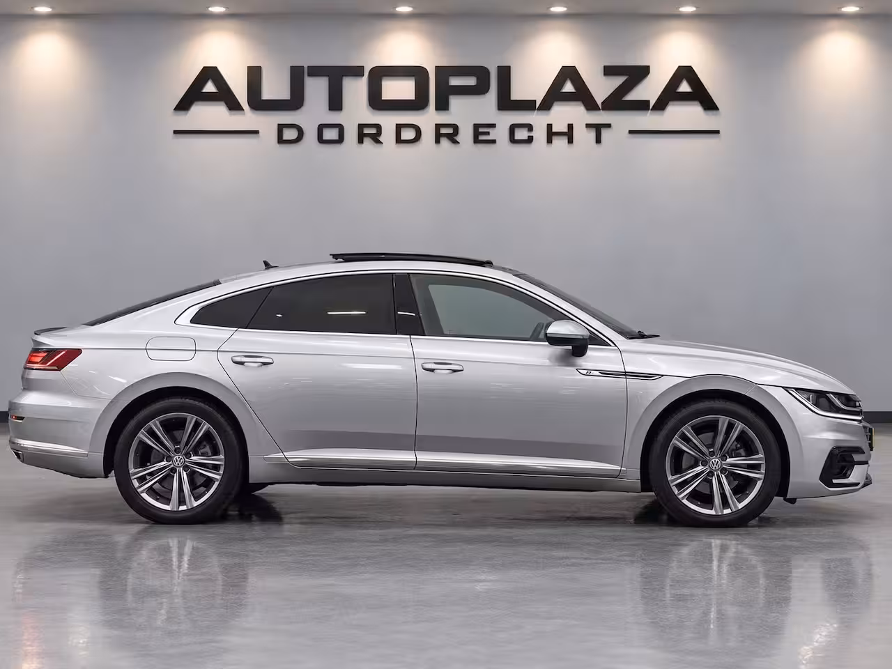 Volkswagen Arteon 1.5 TSI Business R LINE|DealerOnderh|Pano|Virtual|ACC|