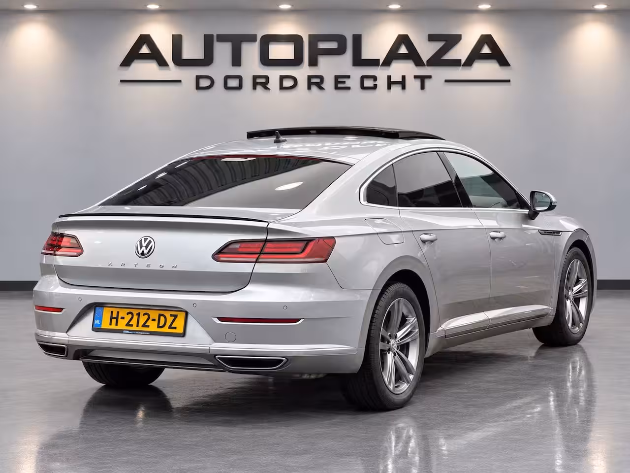 Volkswagen Arteon 1.5 TSI Business R LINE|DealerOnderh|Pano|Virtual|ACC|