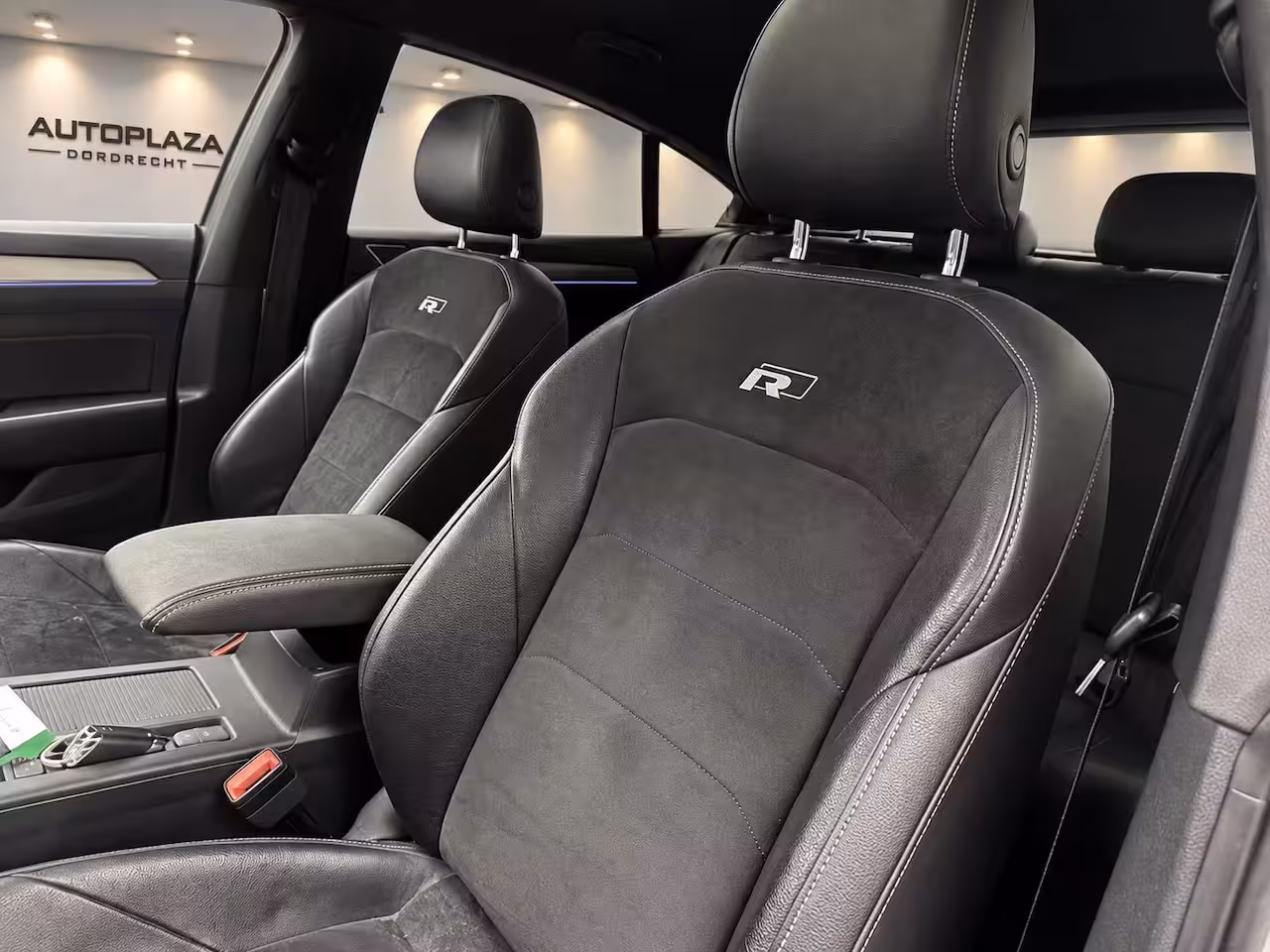 Volkswagen Arteon 1.5 TSI Business R LINE|DealerOnderh|Pano|Virtual|ACC|