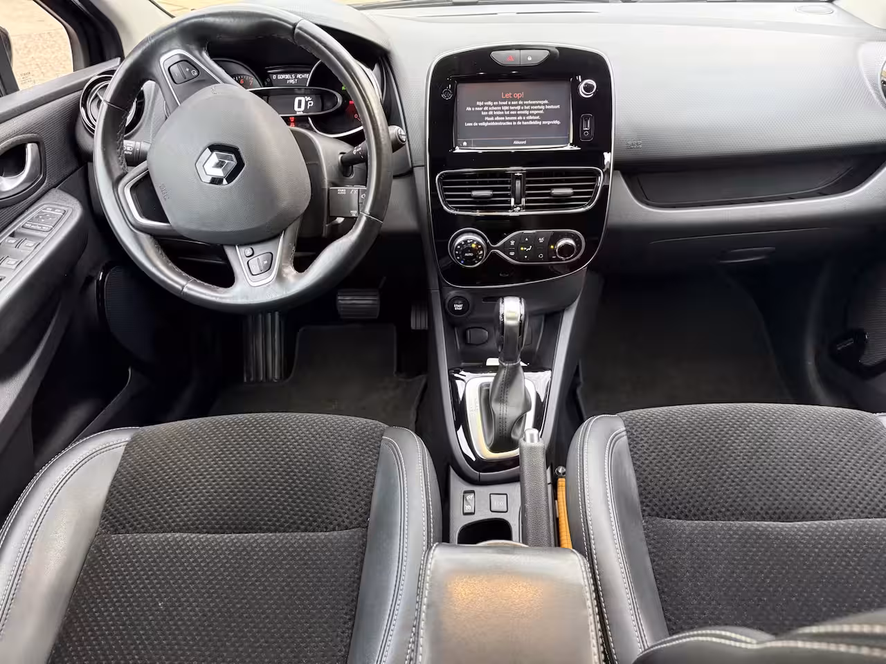Renault Clio Estate 1.2 TCe Intens