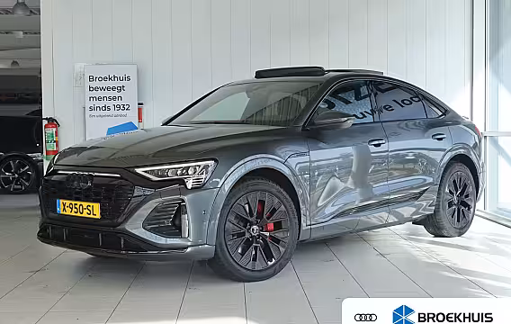 Audi Q8 Sportback e-tron 55 quattro S Edition Competition 115 kWh | SOH 94% | Adapt. Cruise | Schuifdak | Stoel+Stu