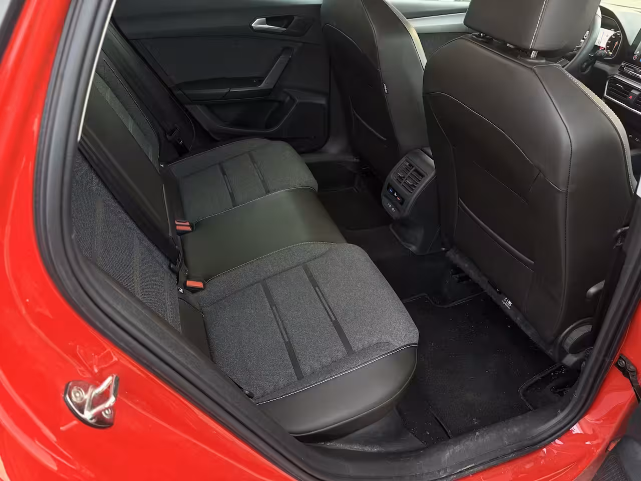 Seat Leon Sportstourer 1.4 TSI eHybrid PHEV FR Business Intense