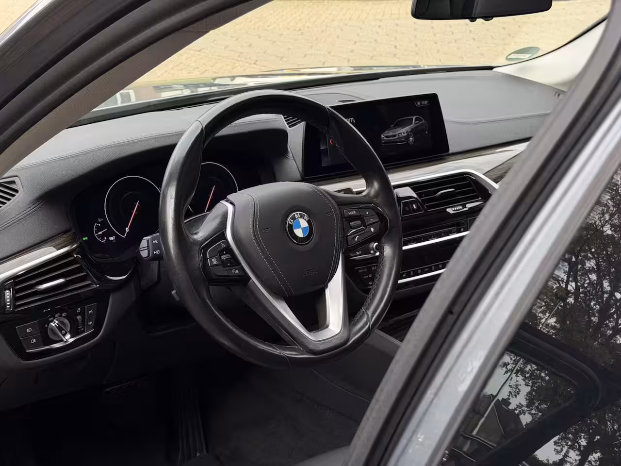 BMW 5-serie 520i Luxury Led, Pano, Digidash, Leer, H/K