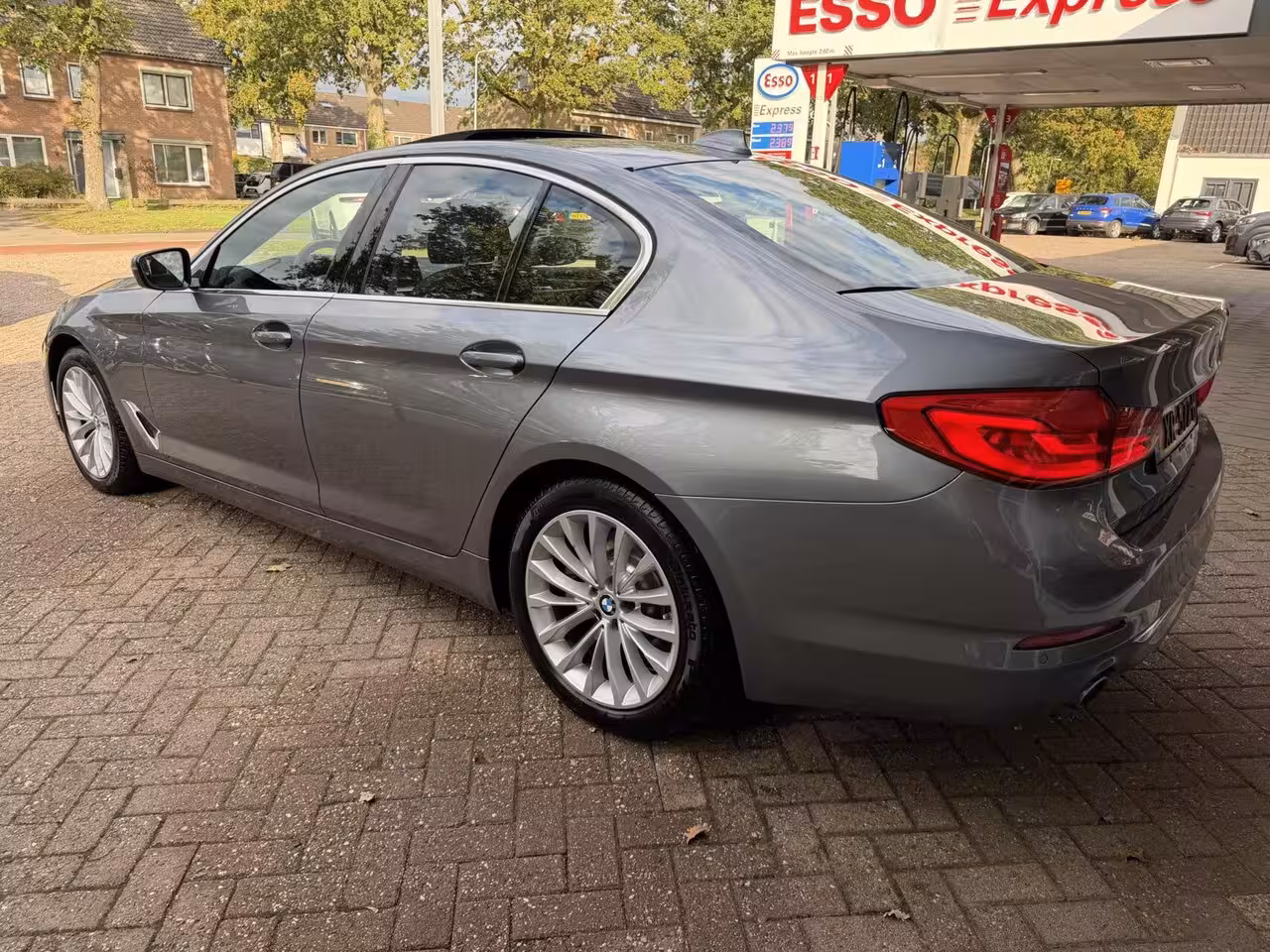 BMW 5-serie 520i Luxury Led, Pano, Digidash, Leer, H/K