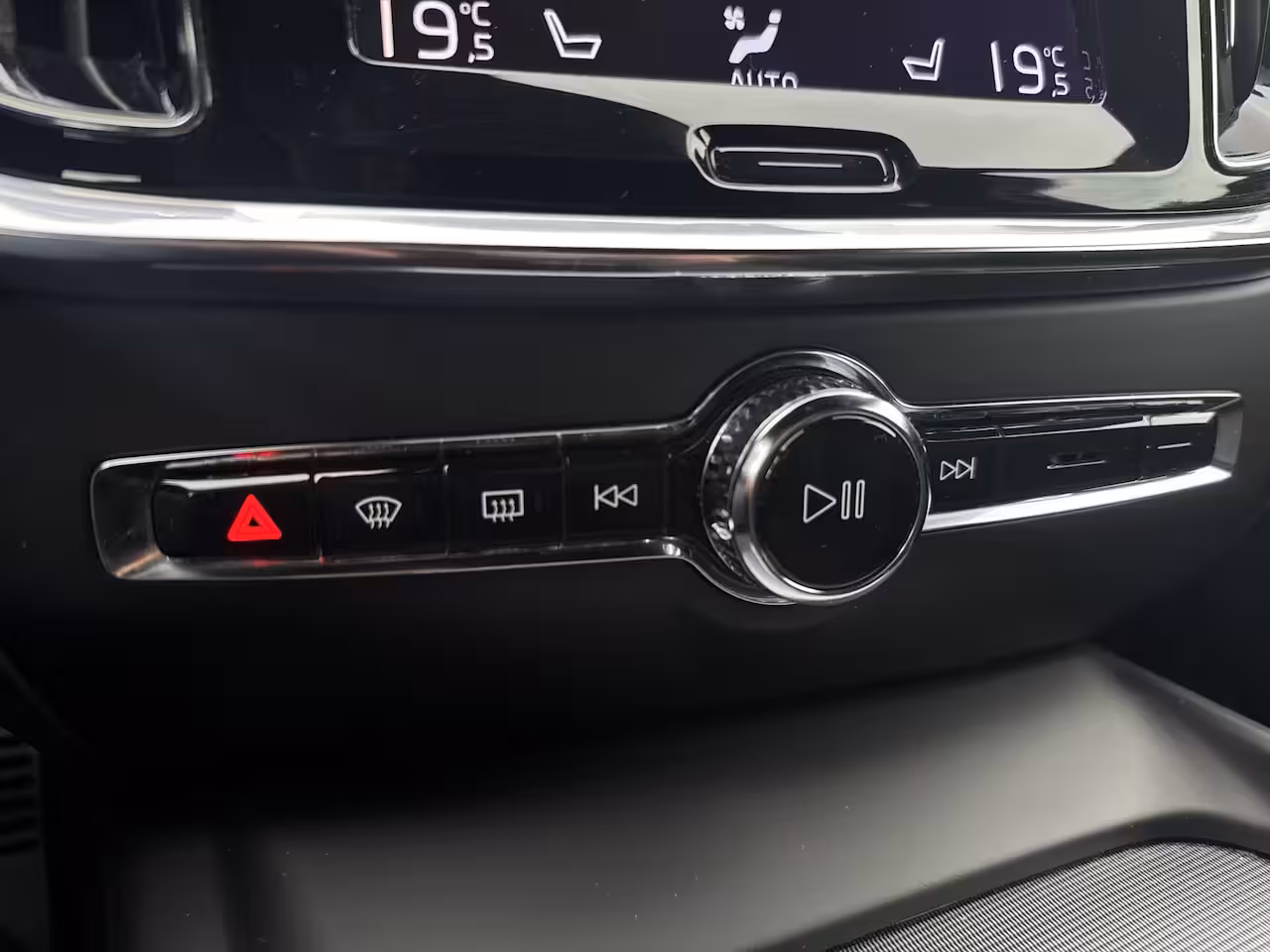 Volvo V60 2.0 B4 R-Design Trekhaak, Camera, Memory, Incl BTW