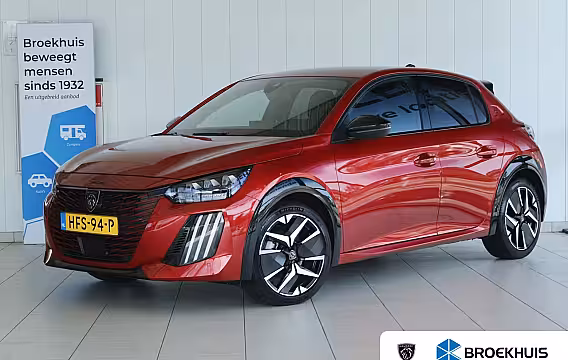 Peugeot 208 1.2 Hybrid 145 e-DCS6 GT | NL-Auto | Adapt. Cruise| 360 Camera | Keyless | Carplay | Navi