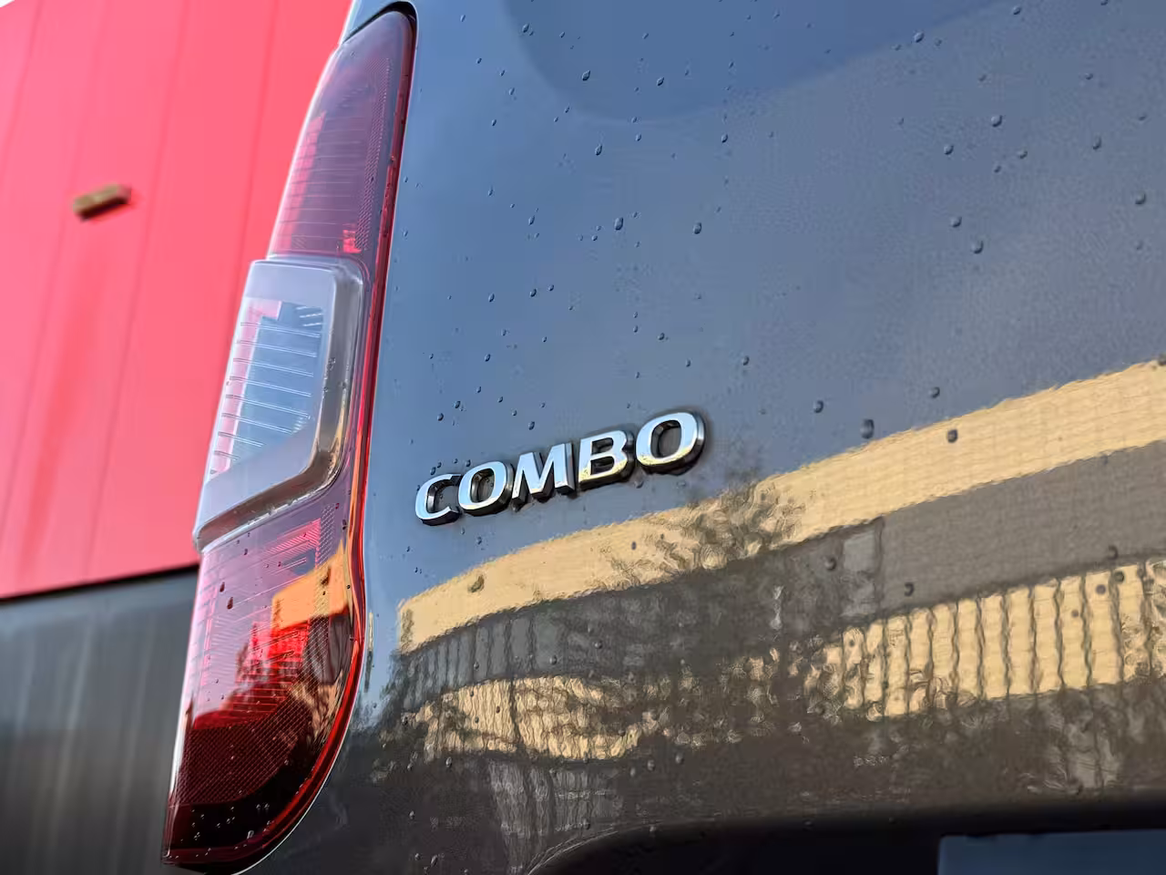 Opel Combo Edition L1H1 | Navigatie | Achteruitrij Camera | Apple Carplay / Android Auto | Cruise Con