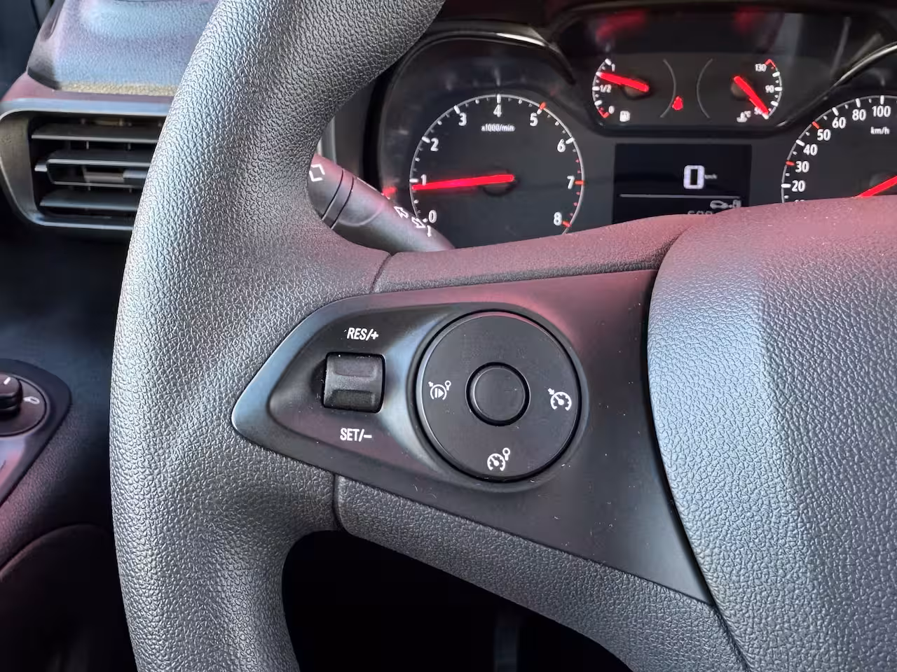 Opel Combo Edition L1H1 | Navigatie | Achteruitrij Camera | Apple Carplay / Android Auto | Cruise Con