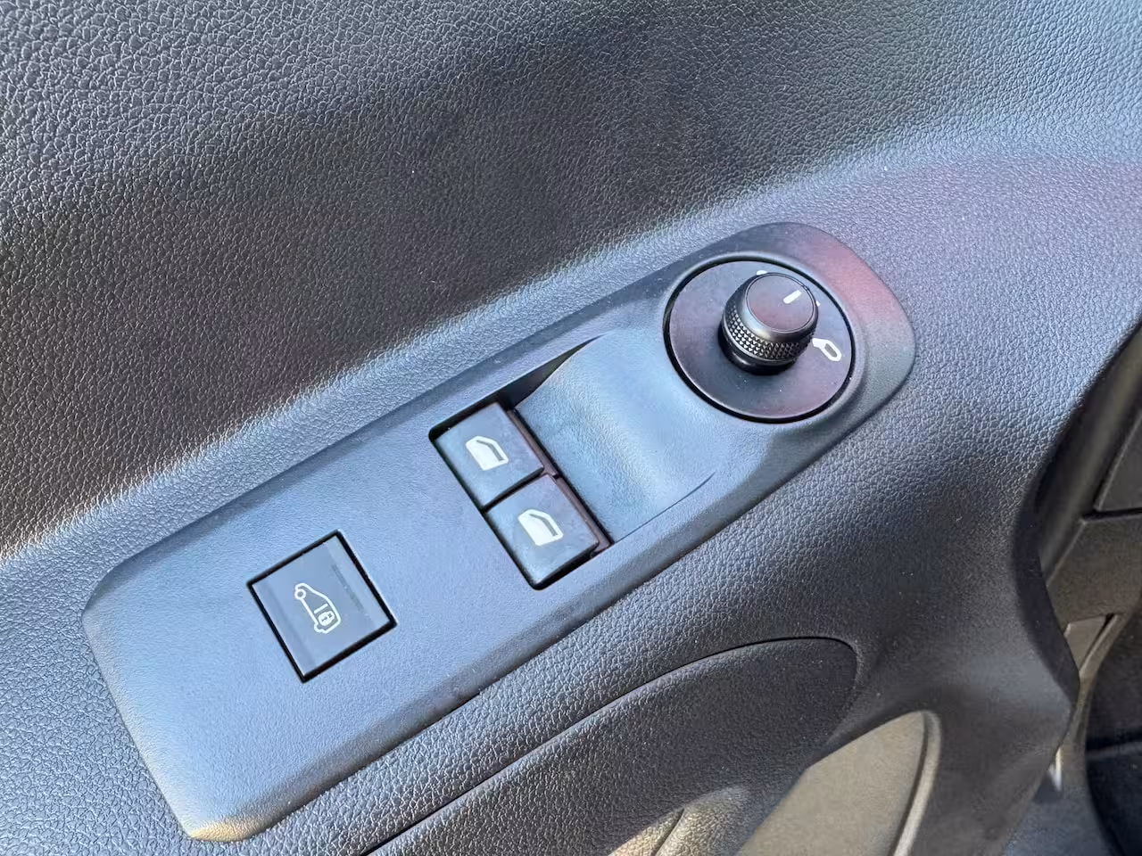 Opel Combo Edition L1H1 | Navigatie | Achteruitrij Camera | Apple Carplay / Android Auto | Cruise Con