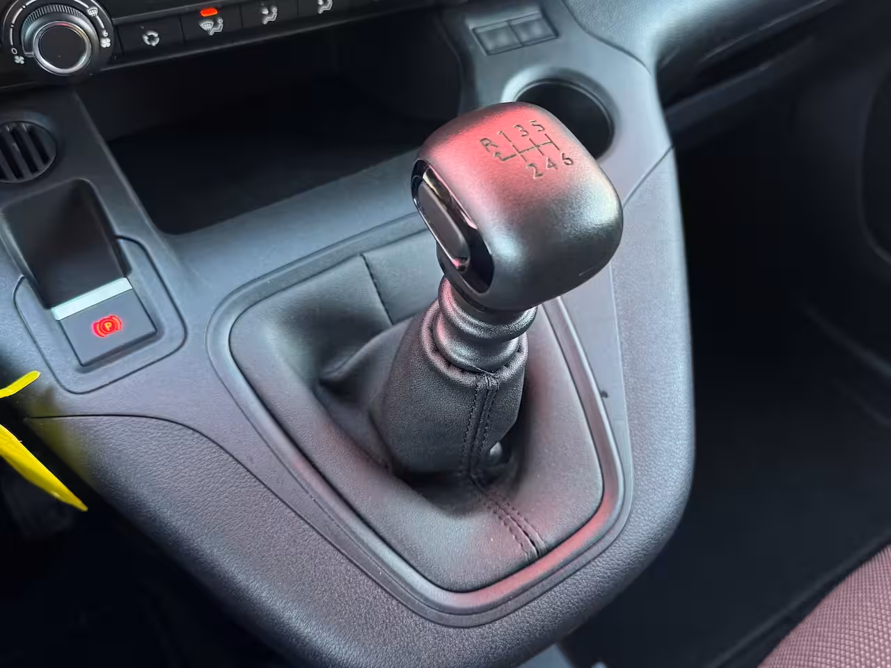 Opel Combo Edition L1H1 | Navigatie | Achteruitrij Camera | Apple Carplay / Android Auto | Cruise Con