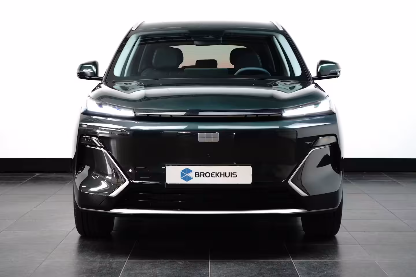Geely Starray EM-i 1.5 Pro | Camera | Apple Carplay / Android Auto | Leder | Adaptieve Cruise | Achterbank in