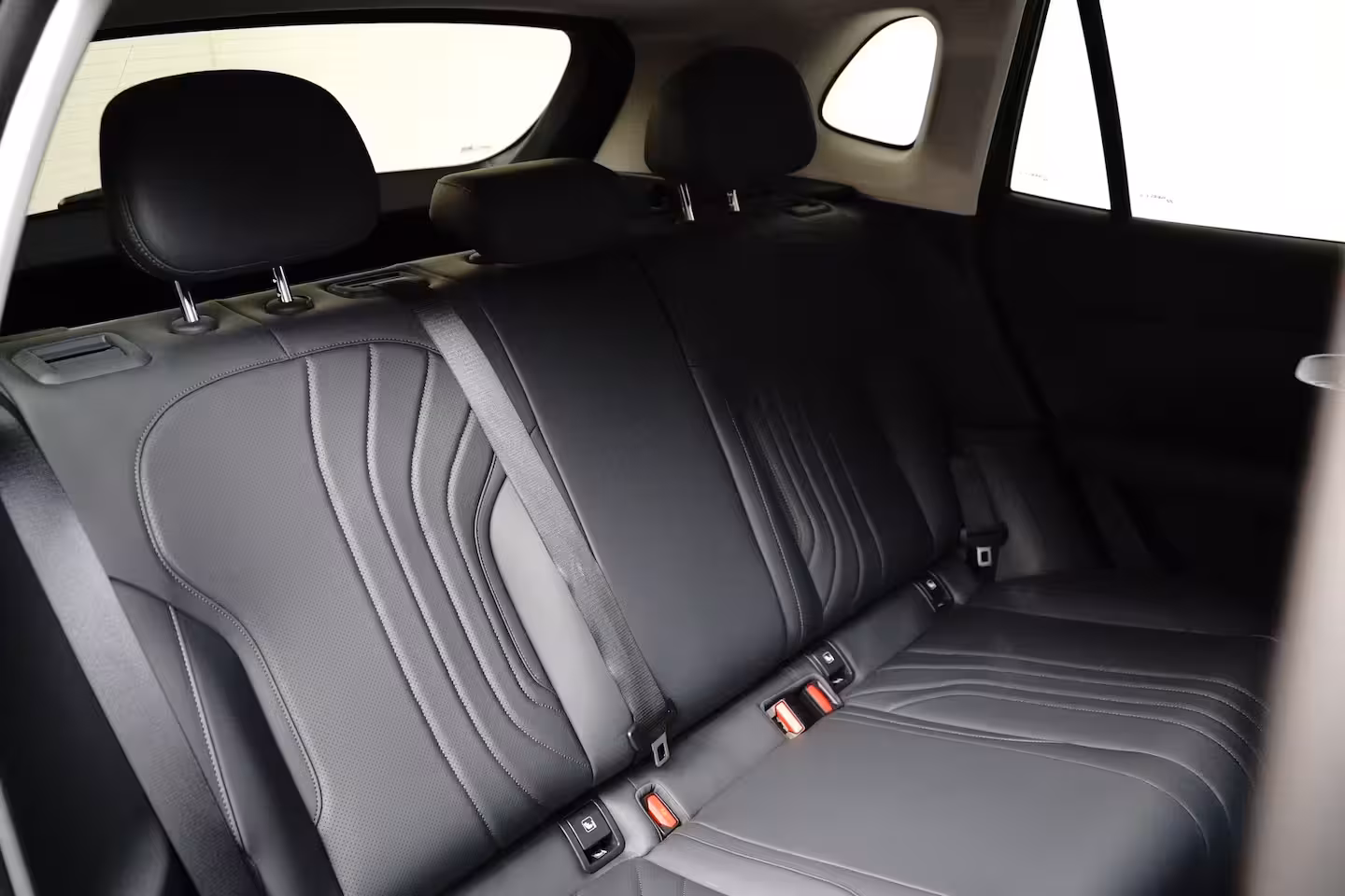 Geely Starray EM-i 1.5 Pro | Camera | Apple Carplay / Android Auto | Leder | Adaptieve Cruise | Achterbank in