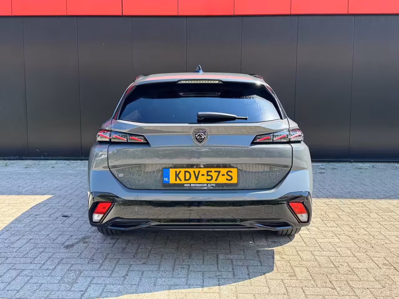 Peugeot E-308 GT 54 kWh | 360° Camera | AGR Comfort stoelen | GT Automaat | Bekleding Alcantara/kunstled