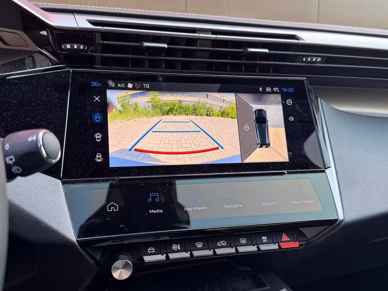Peugeot E-308 GT 54 kWh | 360° Camera | AGR Comfort stoelen | GT Automaat | Bekleding Alcantara/kunstled