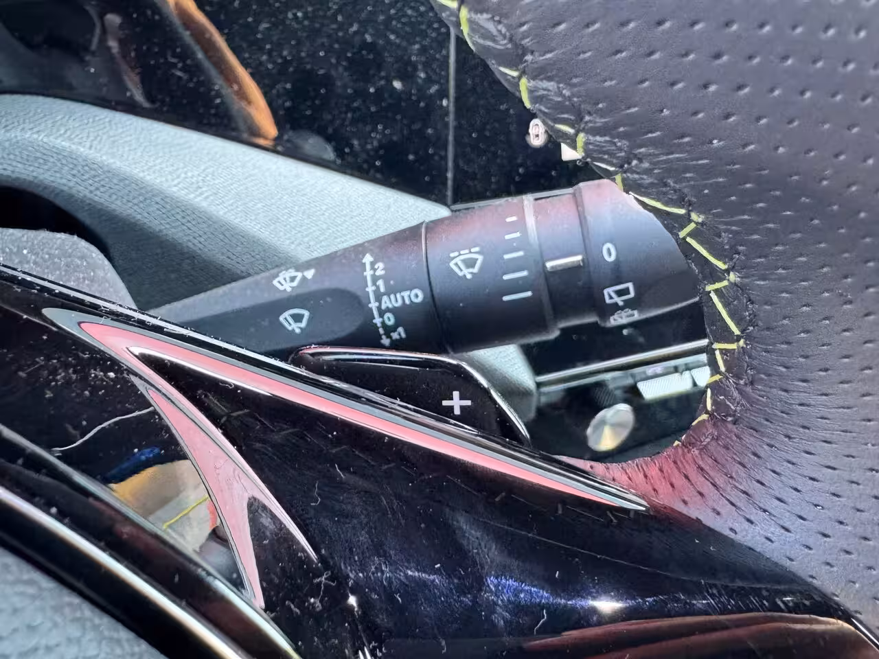 Peugeot E-308 GT 54 kWh | 360° Camera | AGR Comfort stoelen | GT Automaat | Bekleding Alcantara/kunstled