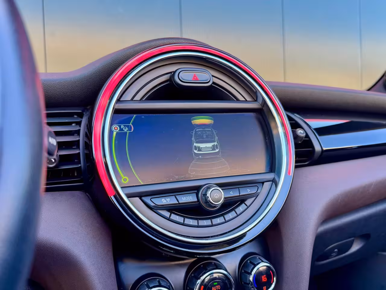 Mini Cabrio 2.0 Cooper S Chili Serious Business | Harman/Kardon | LED | Stoel verwarming | Navigatie |