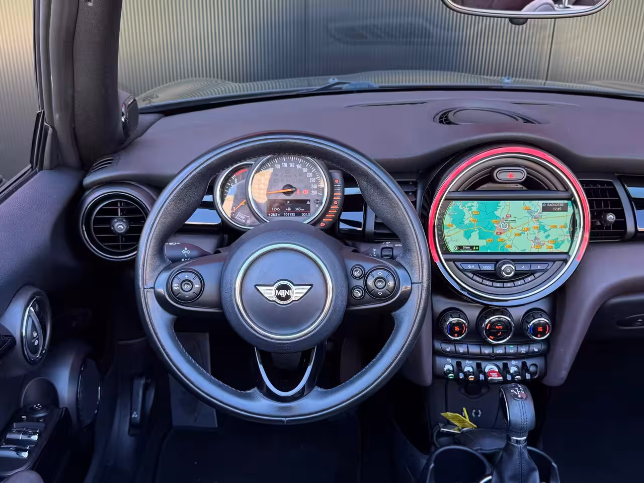 Mini Cabrio 2.0 Cooper S Chili Serious Business | Harman/Kardon | LED | Stoel verwarming | Navigatie |