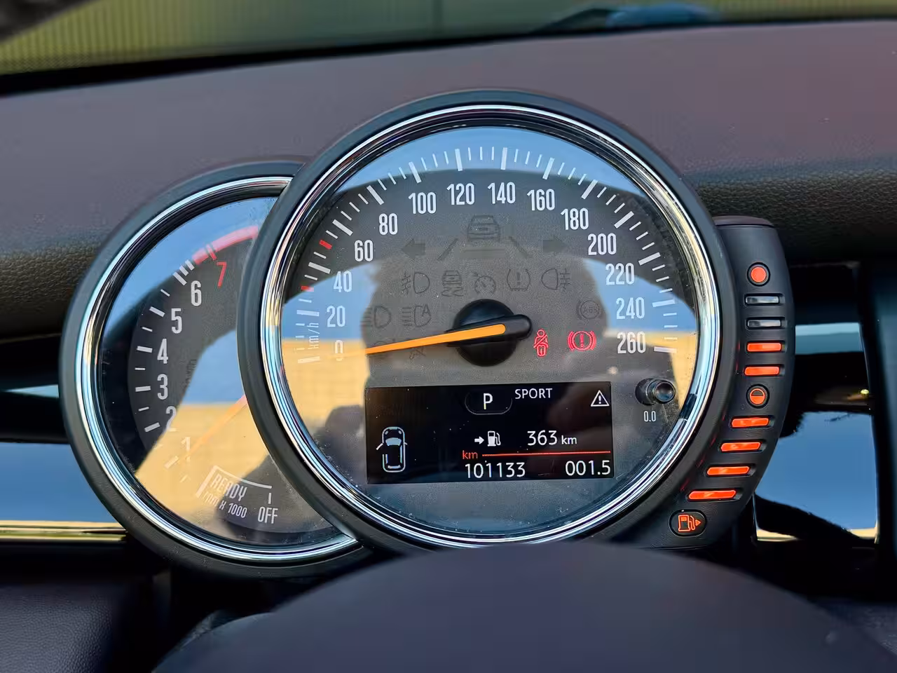 Mini Cabrio 2.0 Cooper S Chili Serious Business | Harman/Kardon | LED | Stoel verwarming | Navigatie |