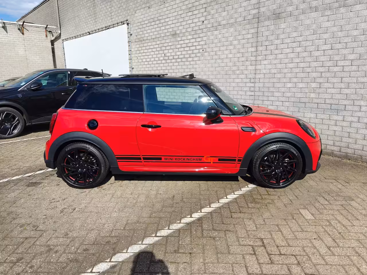 Mini 3-Deurs 2.0 Cooper S Rockingham GT Edition Unieke uitvoering | Panoramadak | Navigatie | Harman/Ka
