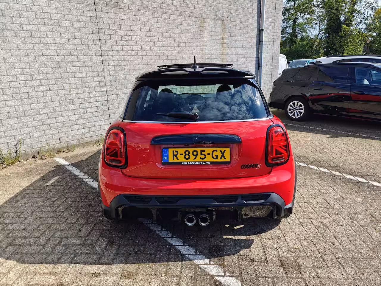 Mini 3-Deurs 2.0 Cooper S Rockingham GT Edition Unieke uitvoering | Panoramadak | Navigatie | Harman/Ka