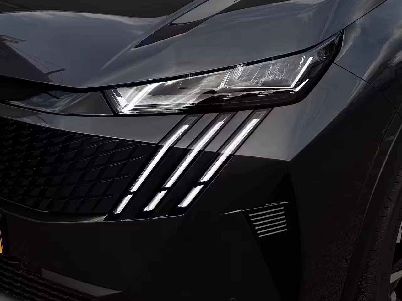 Peugeot 5008 Allure | 360° Vision & Drive Assist Pack | 3de rij: neerklapbare zittingen met Easy access