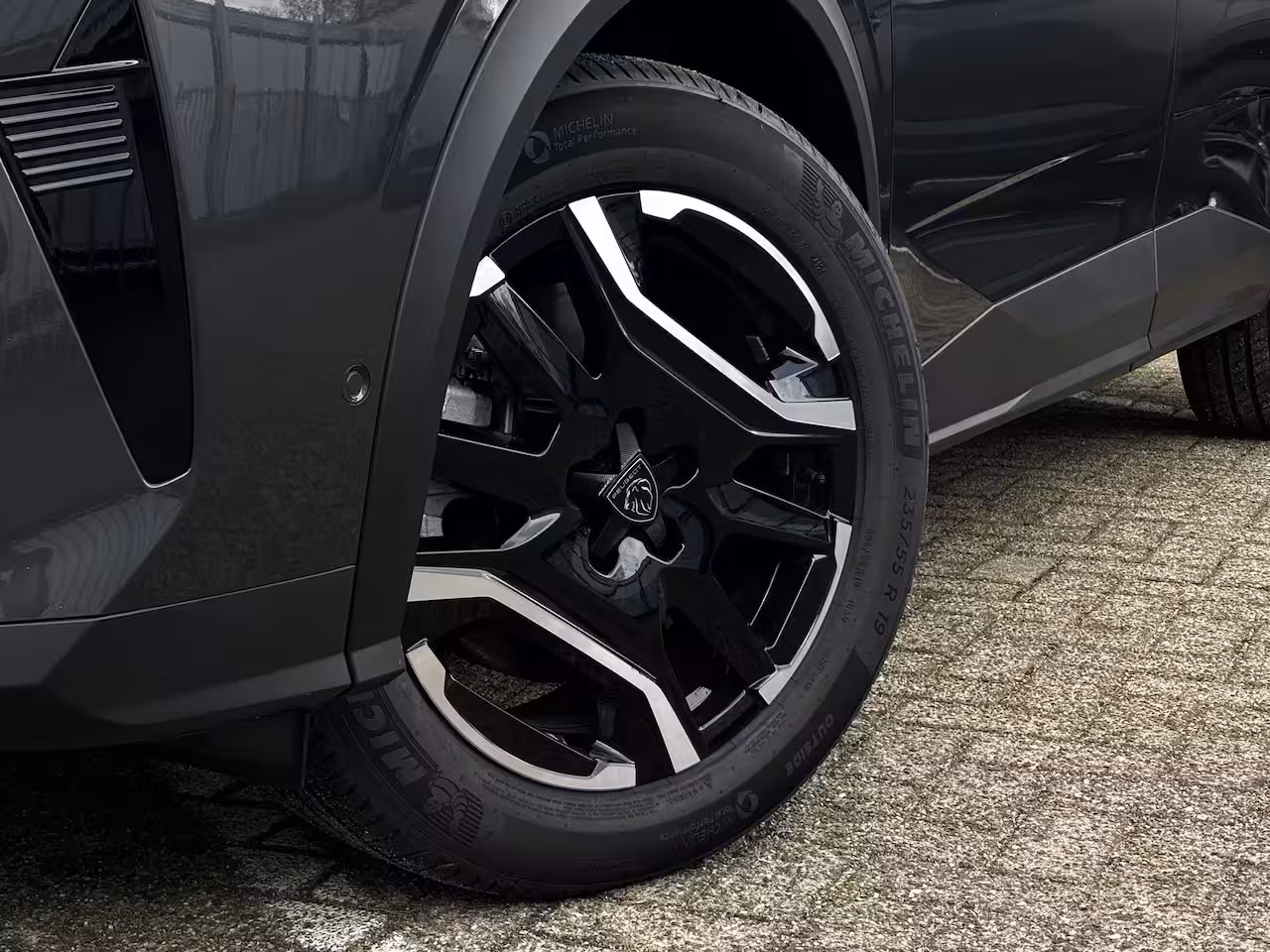 Peugeot 5008 Allure | 360° Vision & Drive Assist Pack | 3de rij: neerklapbare zittingen met Easy access