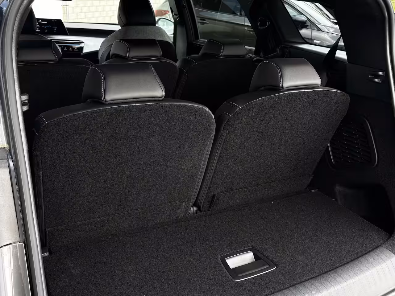 Peugeot 5008 Allure | 360° Vision & Drive Assist Pack | 3de rij: neerklapbare zittingen met Easy access