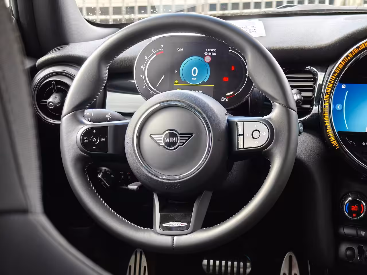 Mini 3-Deurs 1.5 John Cooper Works | Apple Carplay / Android Auto | Navigatie | Climate Control